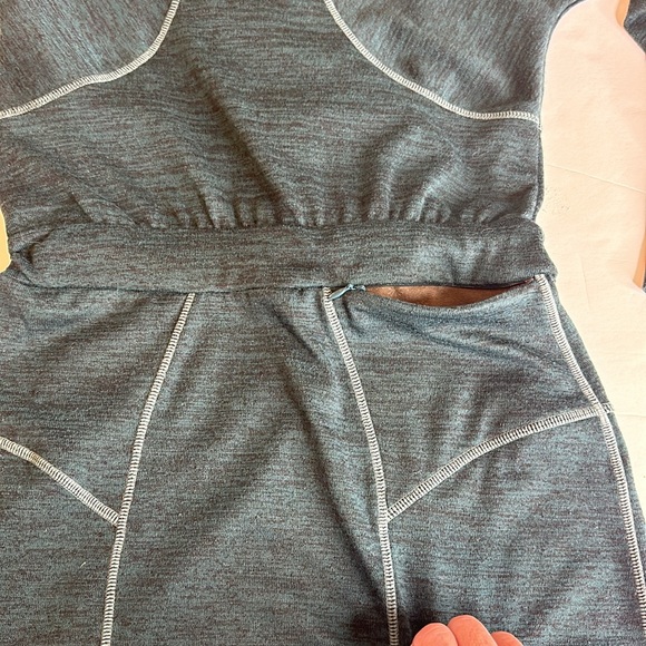 Athleta Give It Your All Teal Drawstring Long Sleeve Dress Size XXS - Picture 12 of 12
